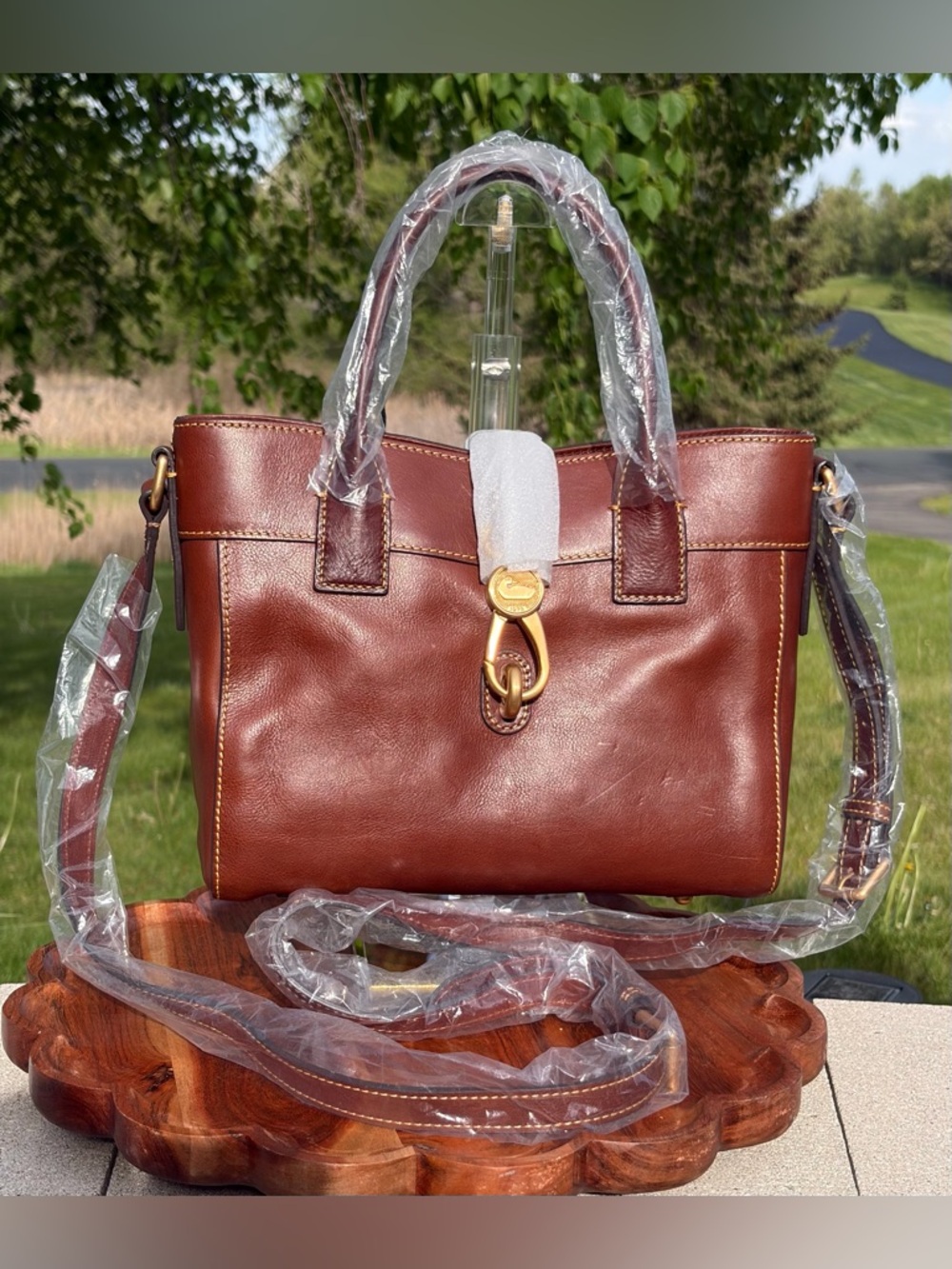 Dooney & Bourke Small Amelie Chestnut Brown Florentine Leather Tote NWT - Picture 14 of 14